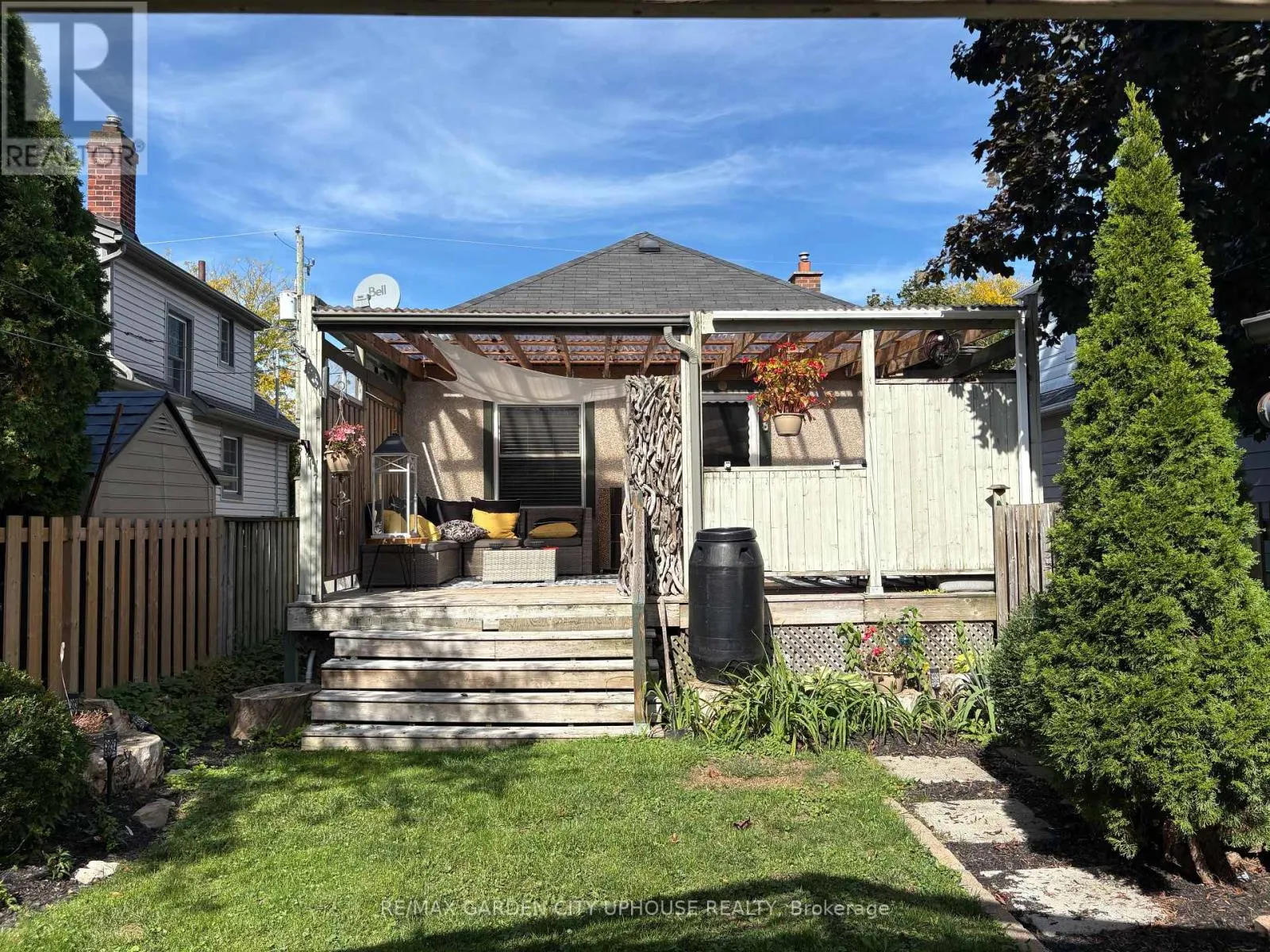 14 SPRUCE STREET