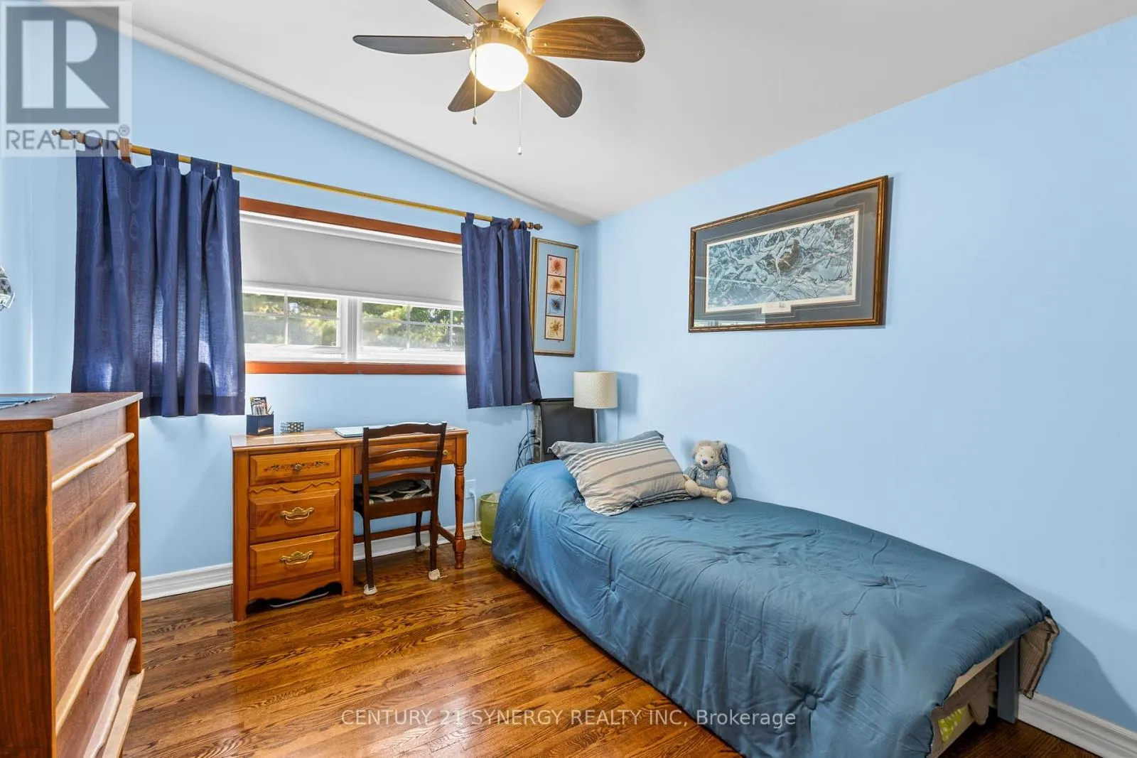 229 KENNEDY LANE W