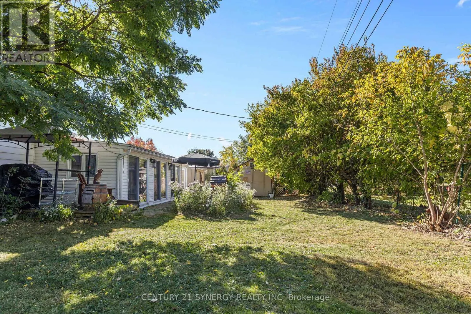 229 KENNEDY LANE W