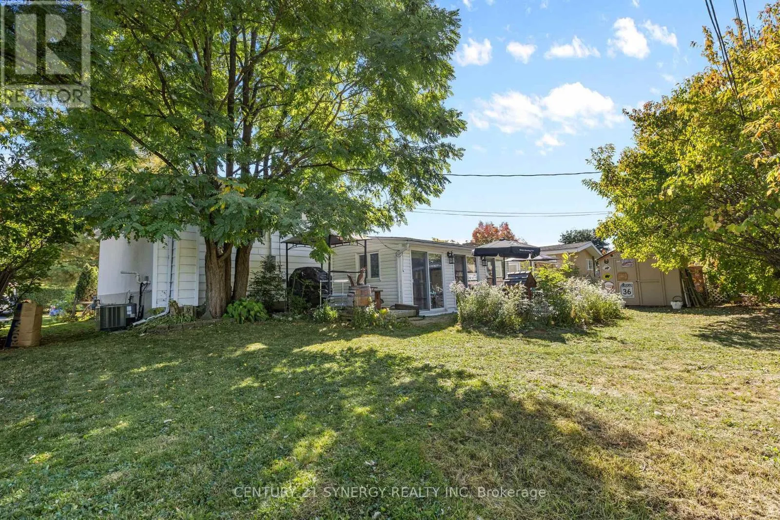 229 KENNEDY LANE W
