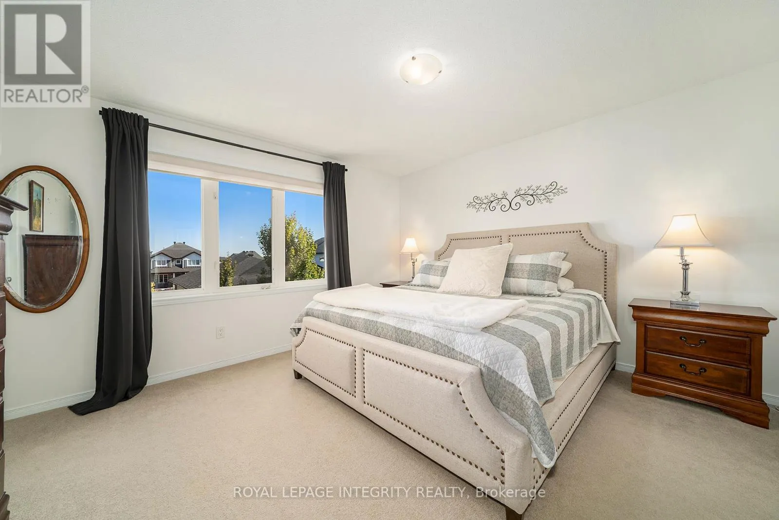 19 RIDDELL STREET