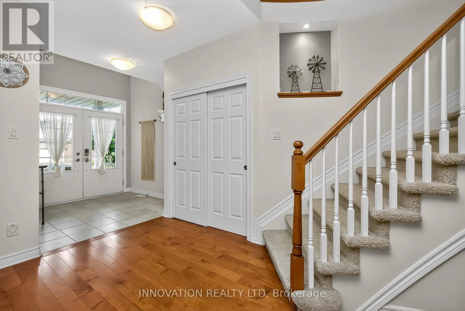 534 LANDSWOOD WAY