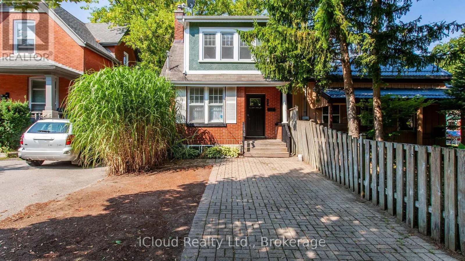 605 MAITLAND STREET
