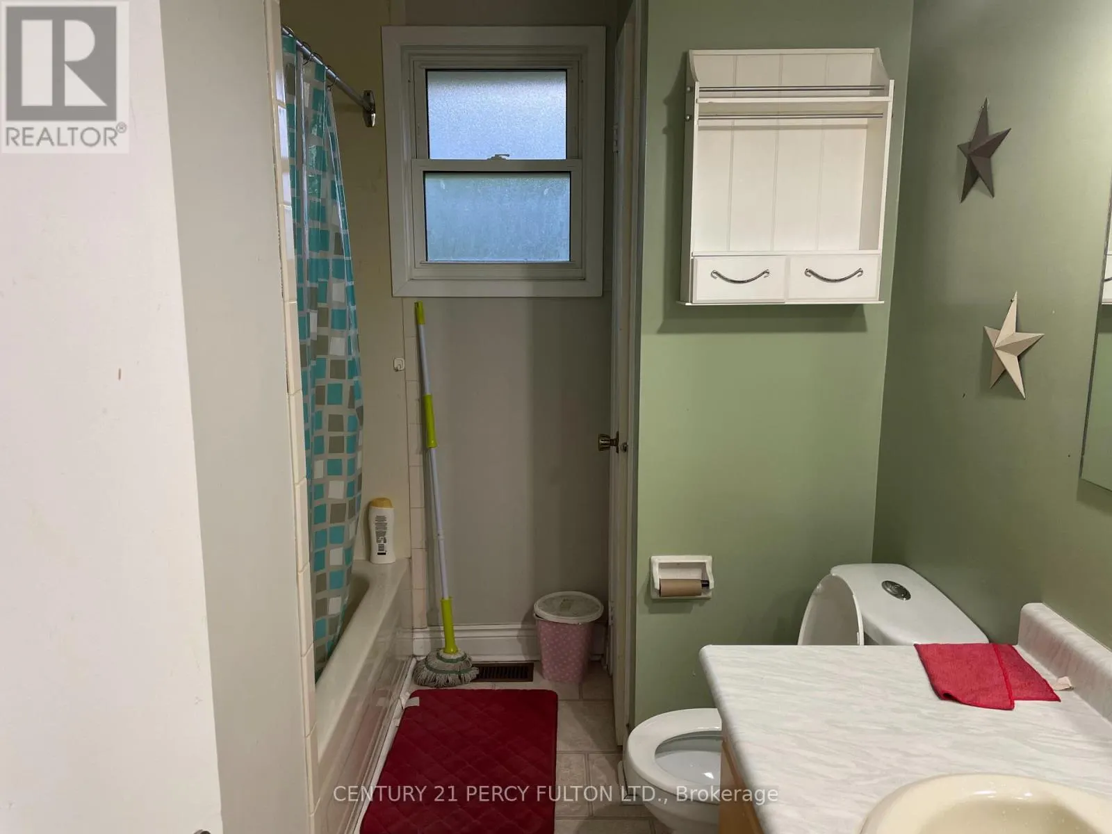 2 TRELAWN PARKWAY E