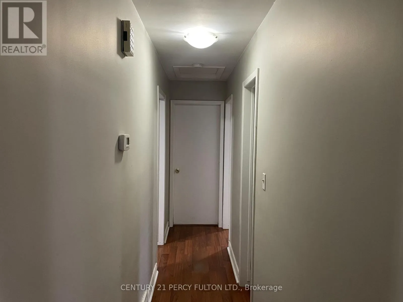 2 TRELAWN PARKWAY E