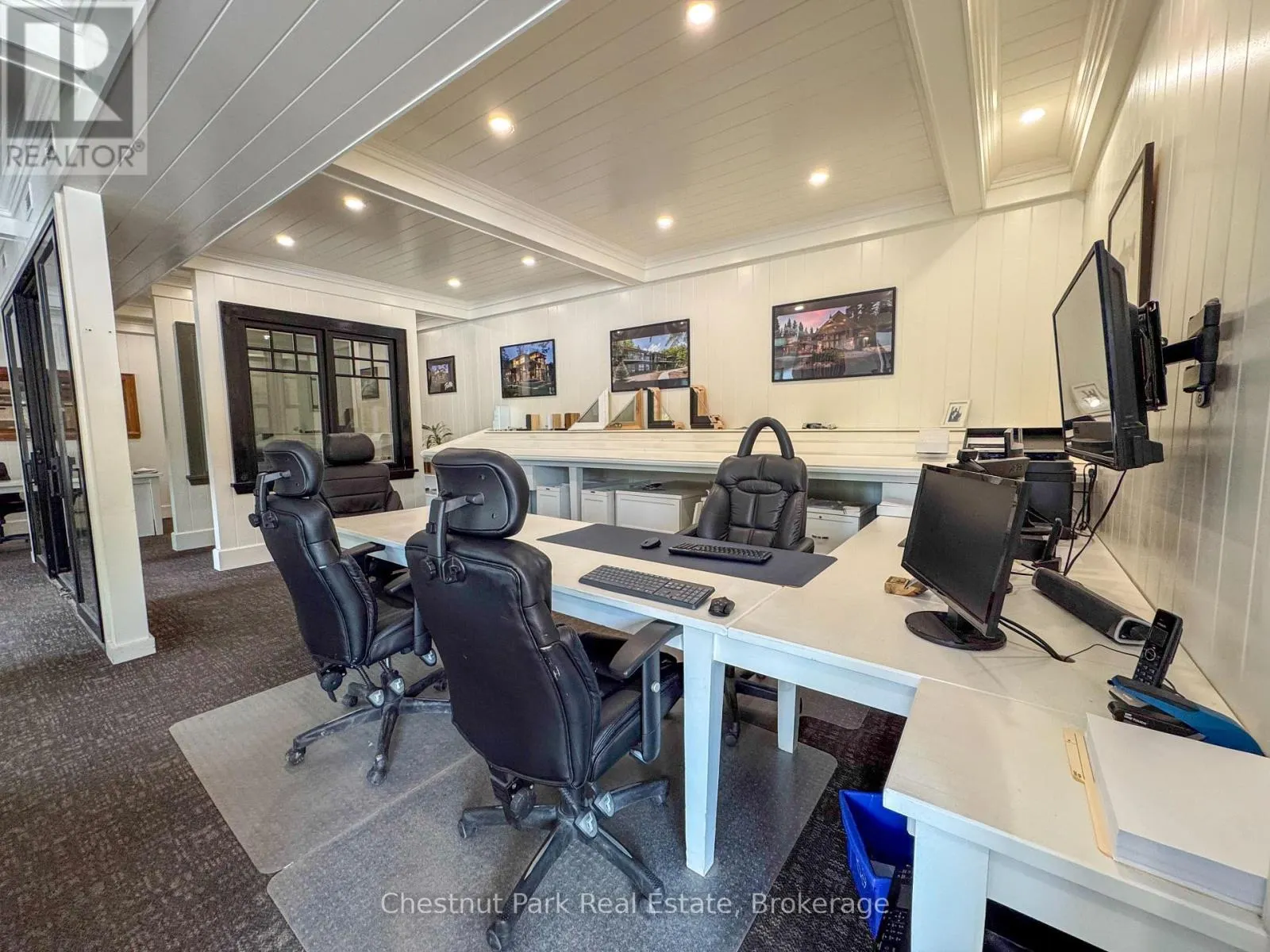1004 MAPLE STREET