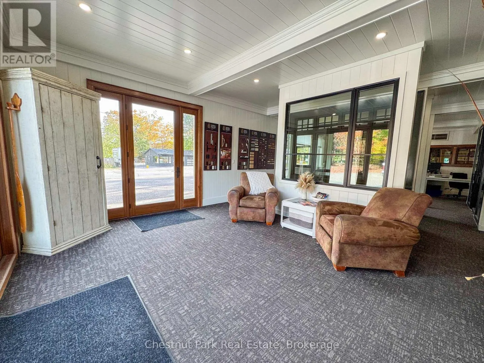 1004 MAPLE STREET