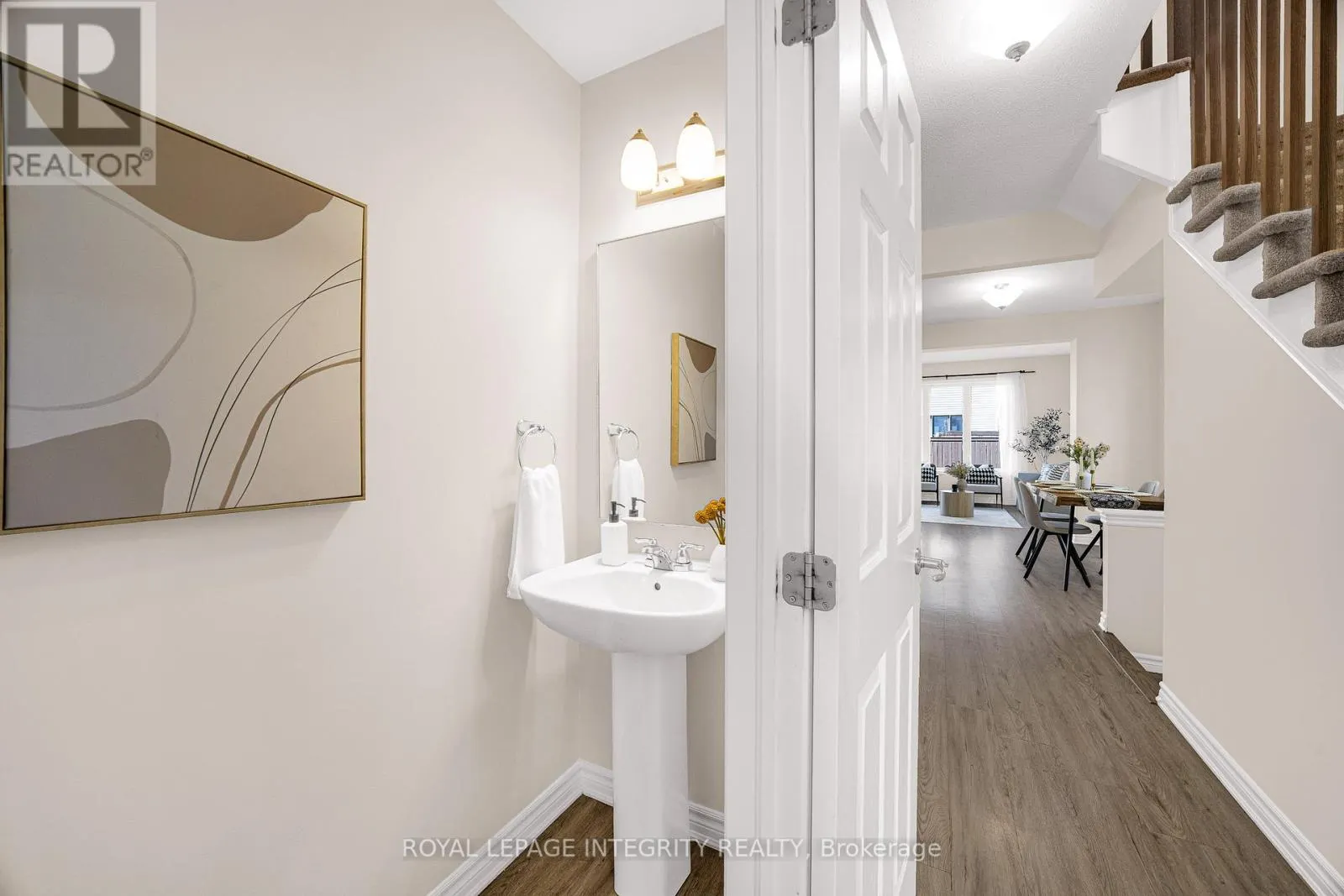 215 MERAK WAY