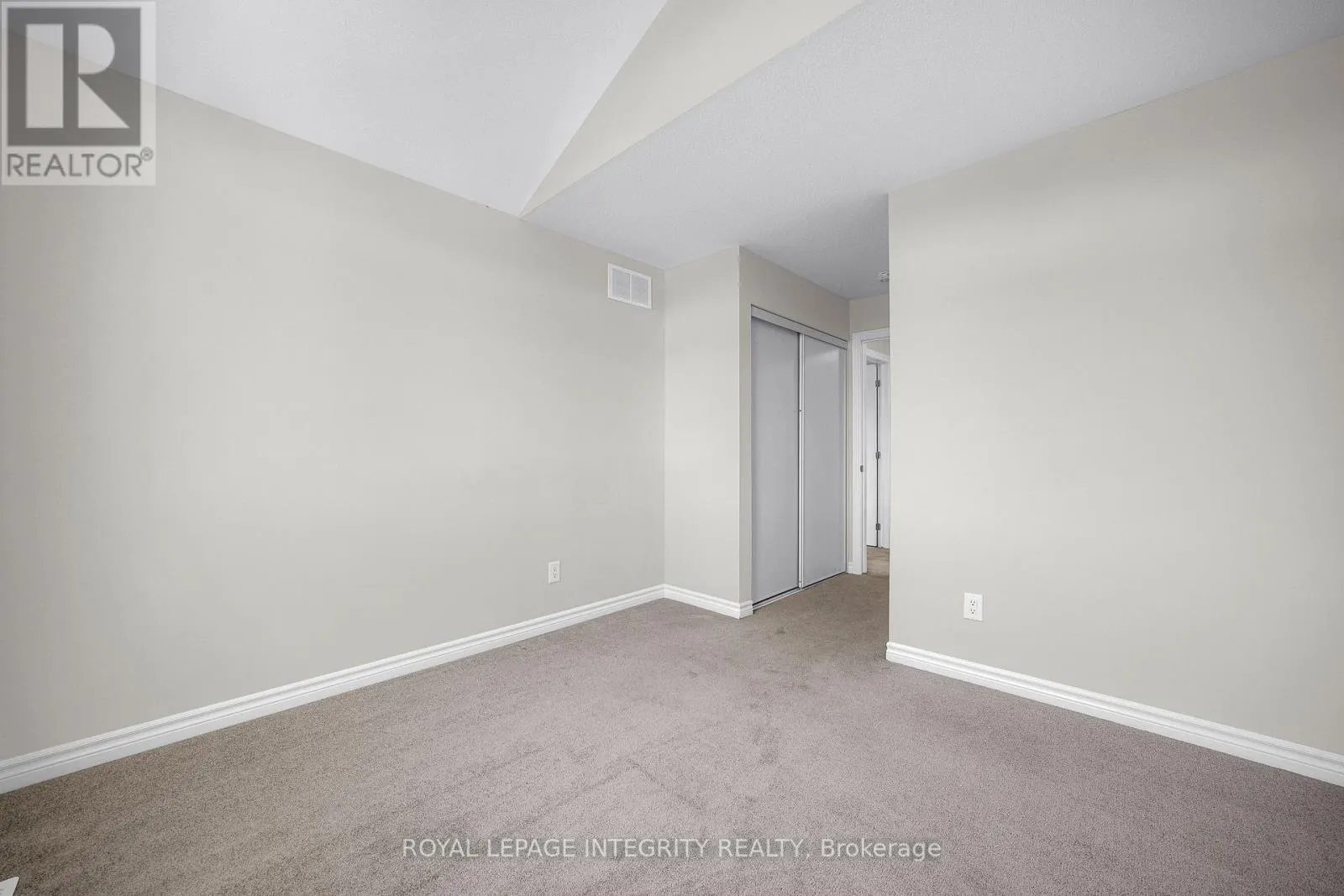 215 MERAK WAY