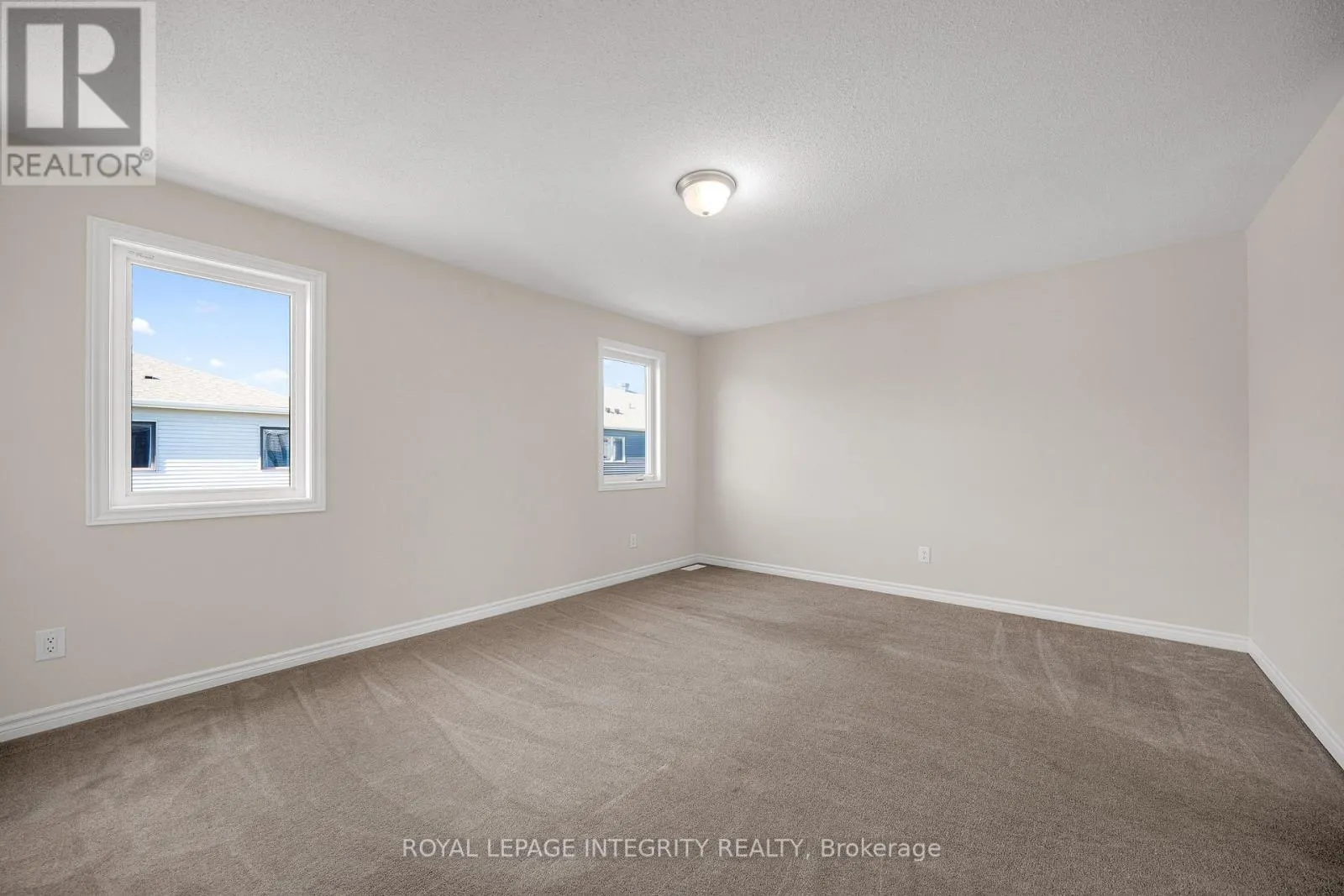 215 MERAK WAY