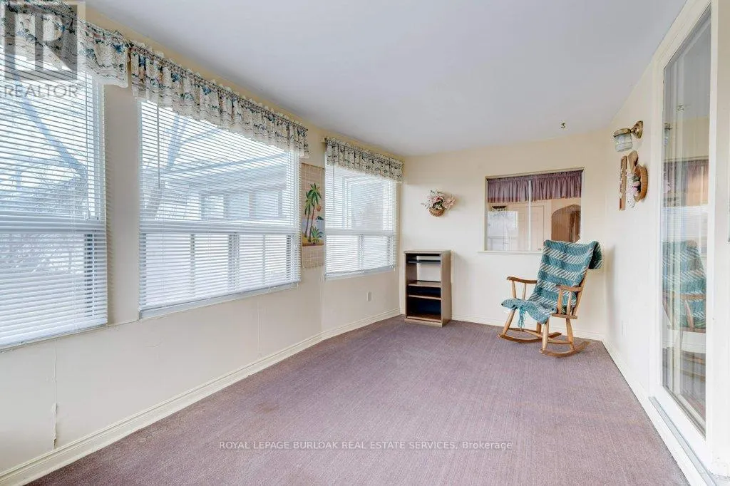 114 SECOND ROAD E