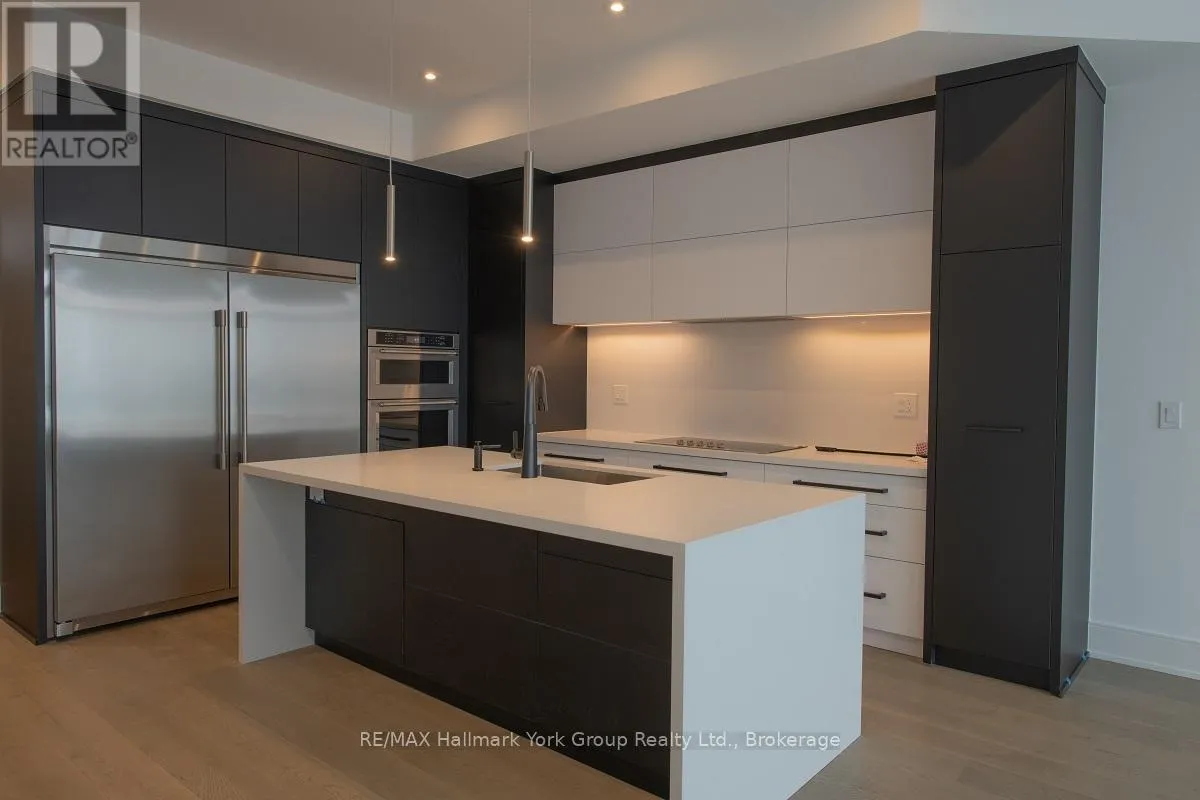 10 WATERVIEW LANE