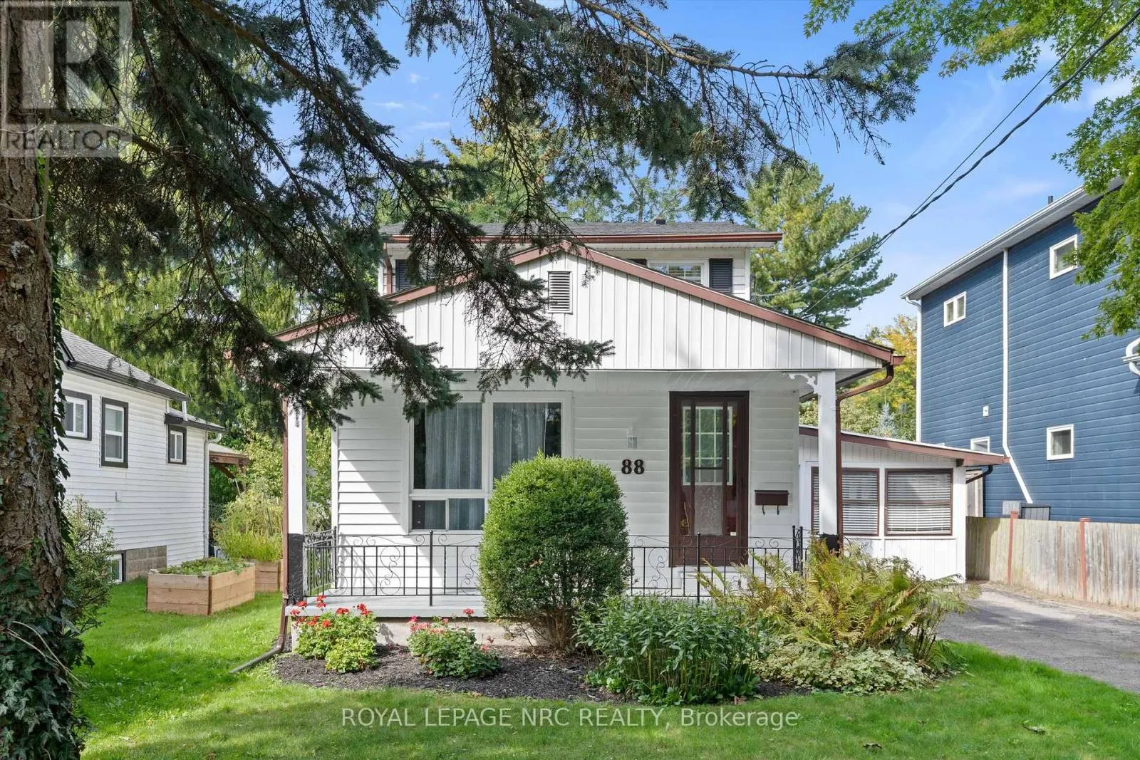 88 BAYVIEW DRIVE