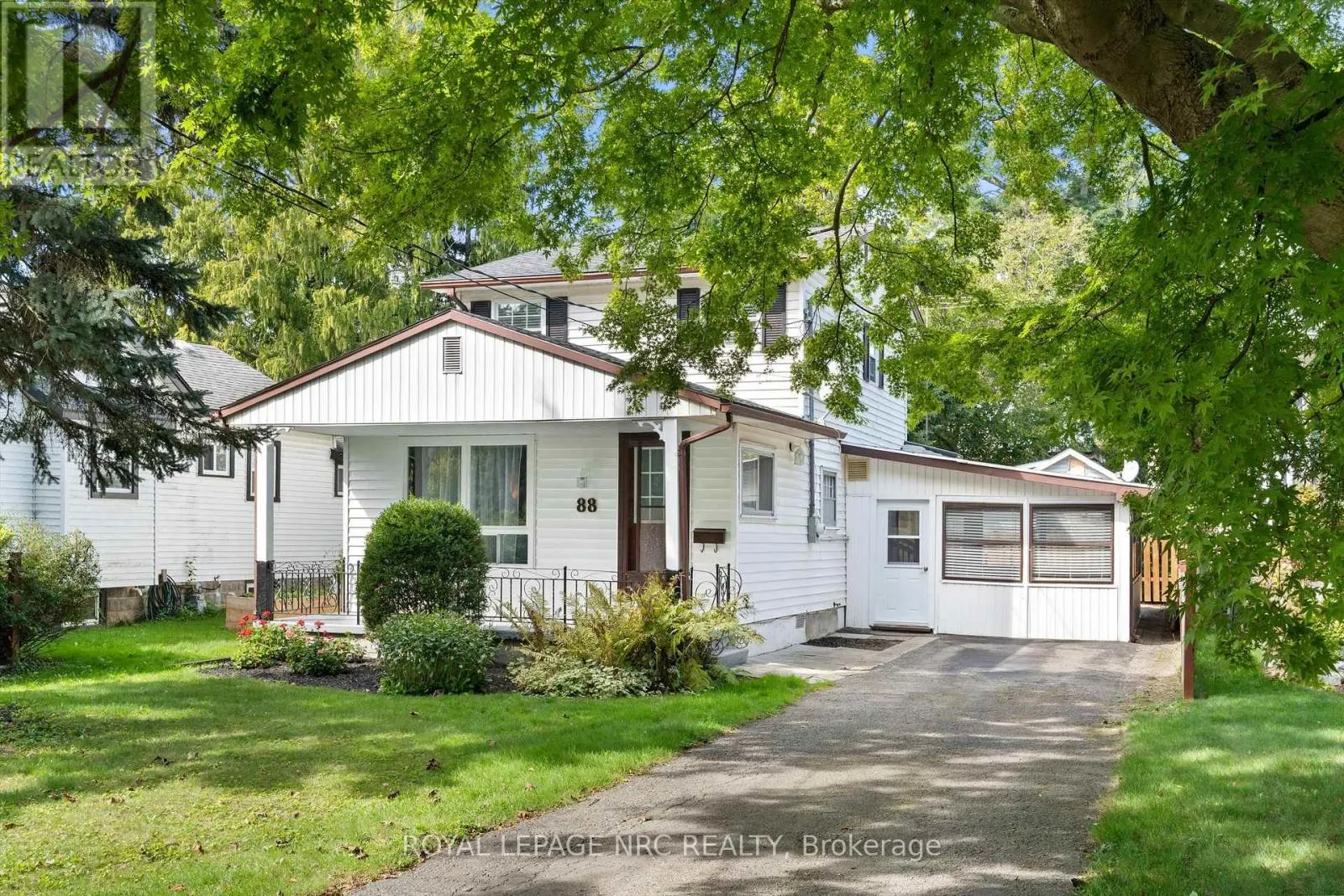88 BAYVIEW DRIVE