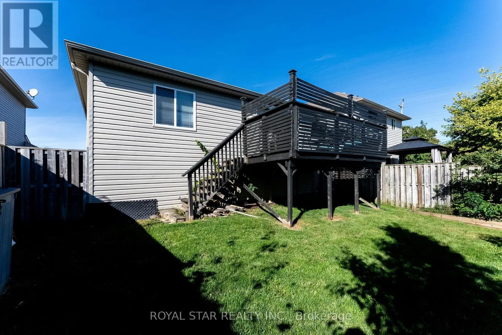 3 KERR CRESCENT