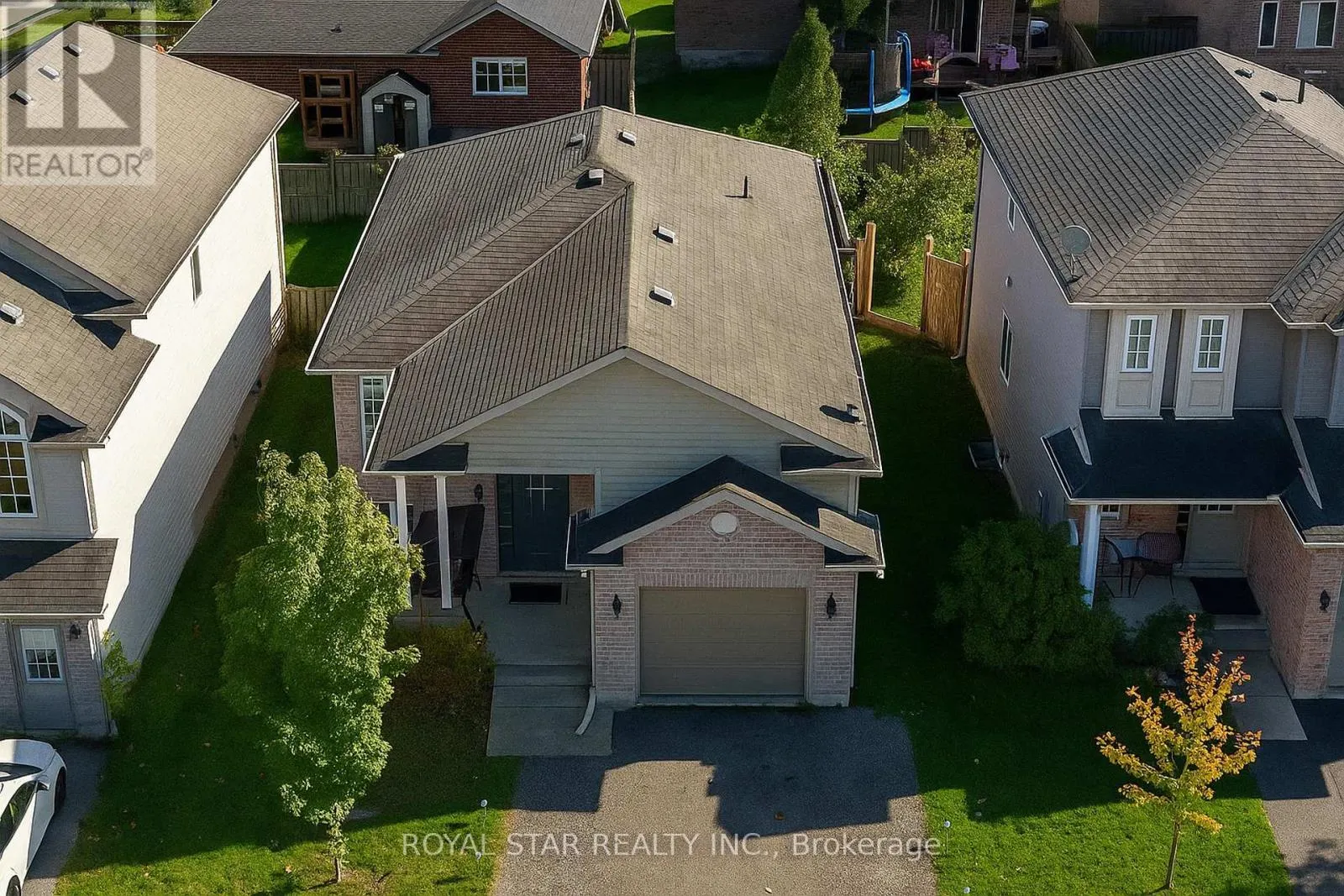 3 KERR CRESCENT
