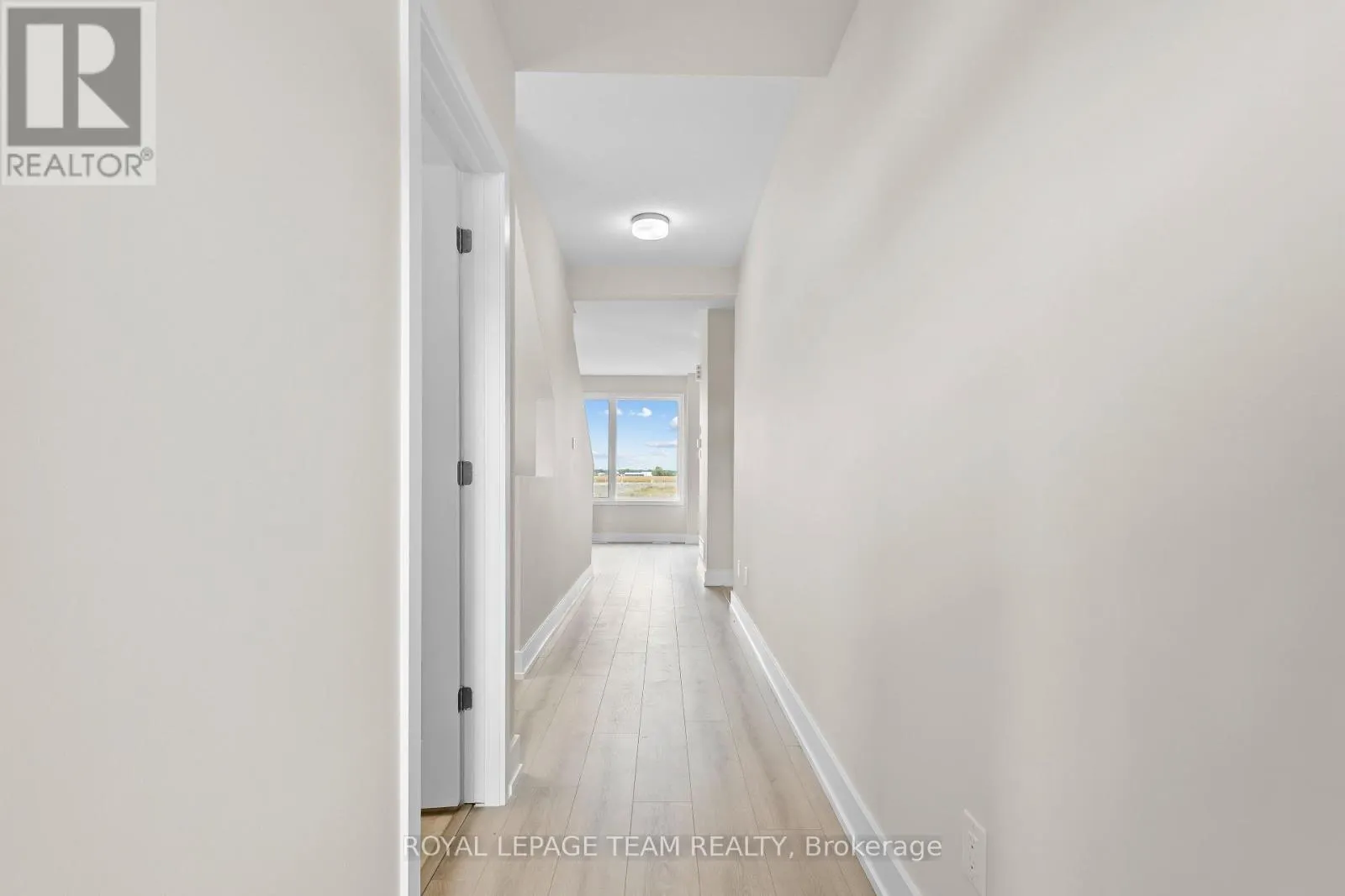 343 CANTERING DRIVE