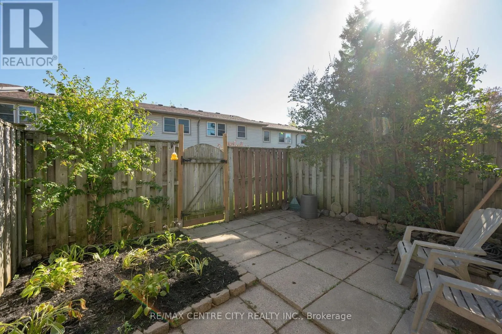 110 - 690 LITTLE GREY STREET E, #110