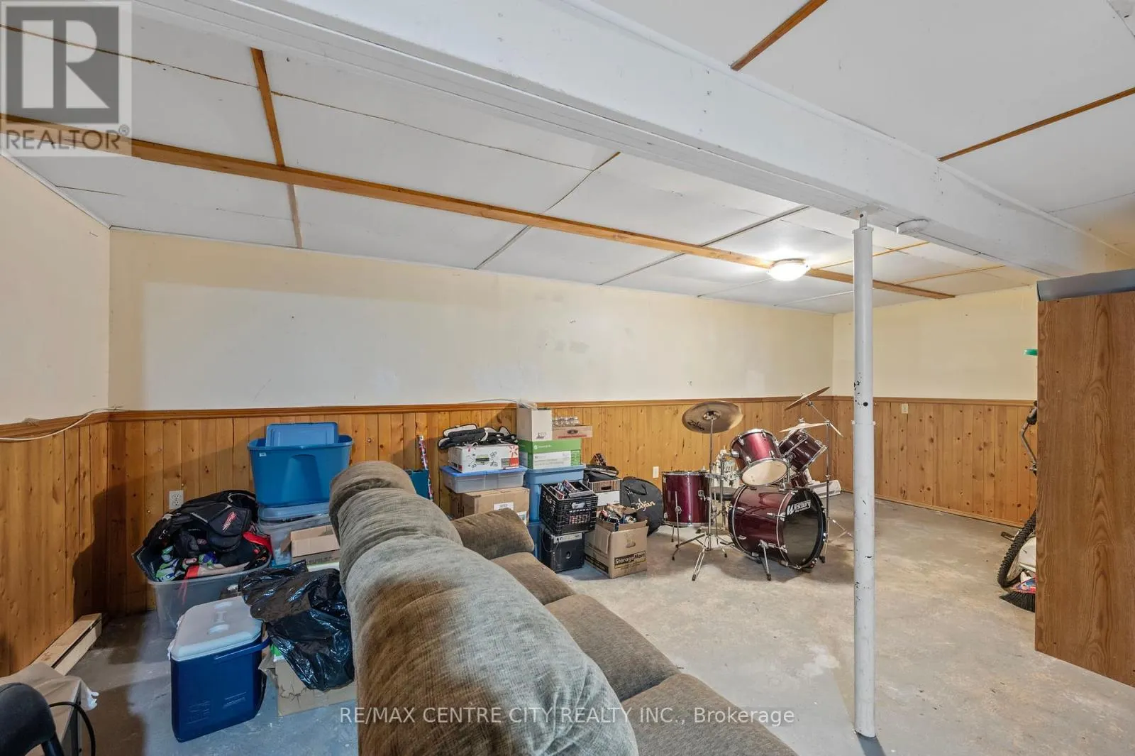 110 - 690 LITTLE GREY STREET E, #110