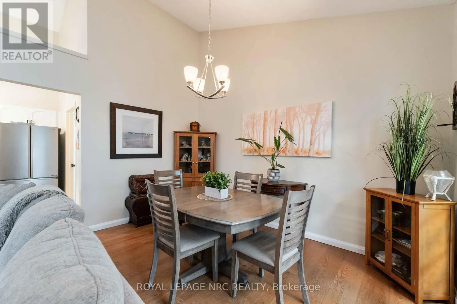 4156 BEECHNUT COURT