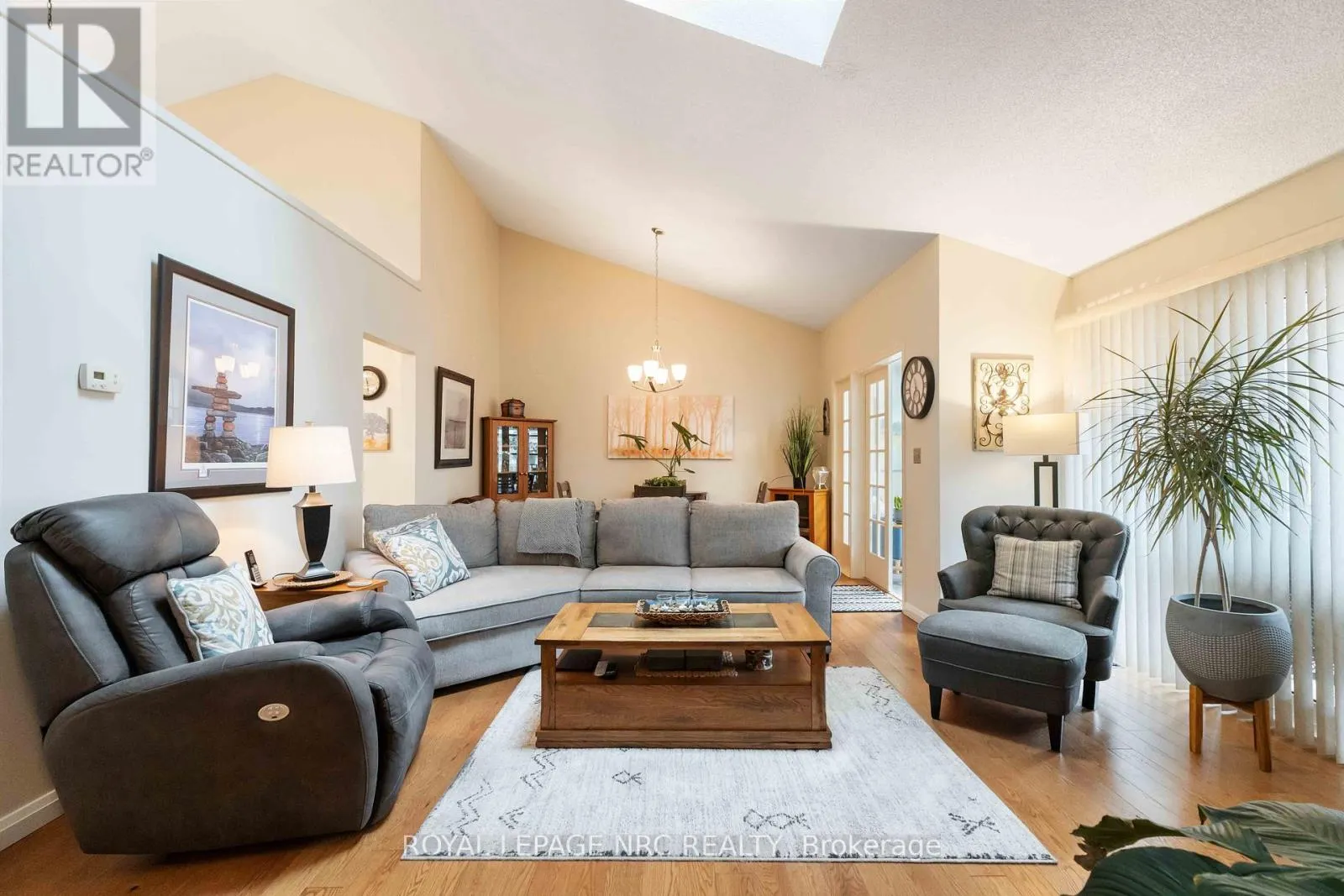 4156 BEECHNUT COURT