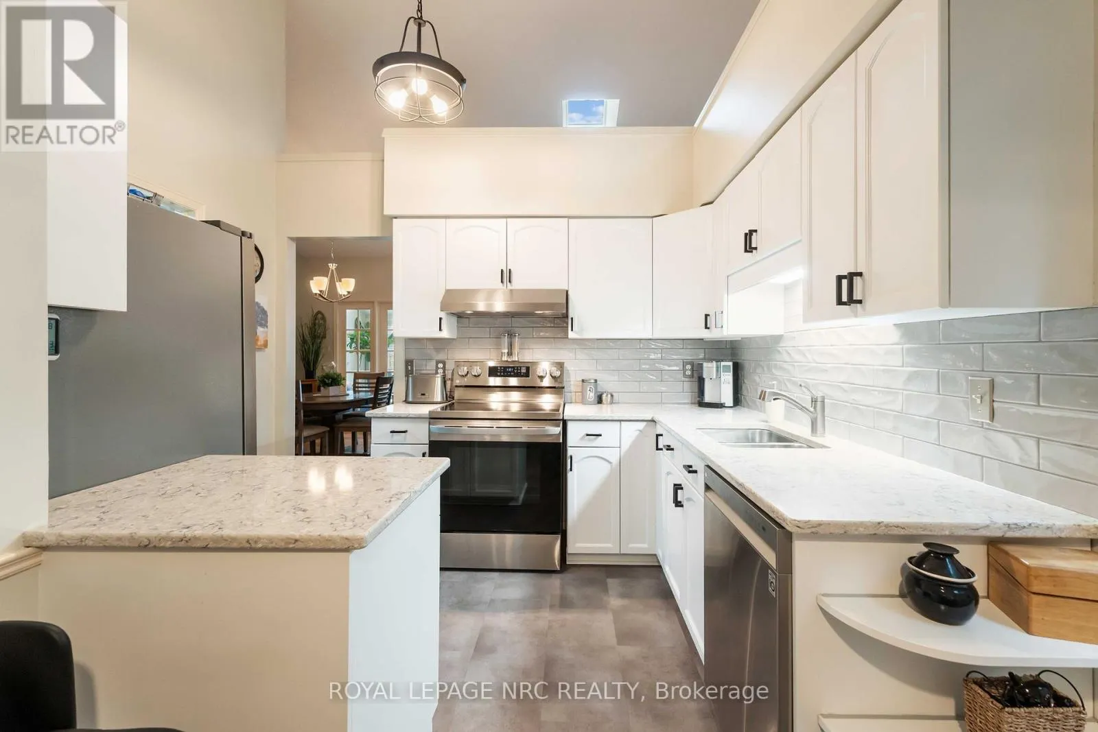 4156 BEECHNUT COURT