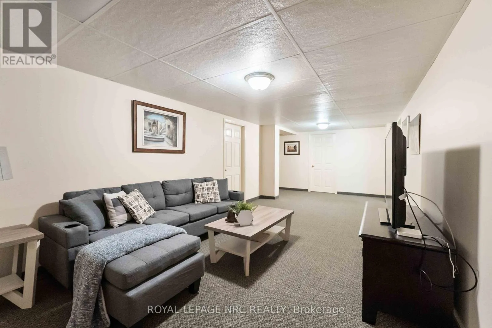 4156 BEECHNUT COURT