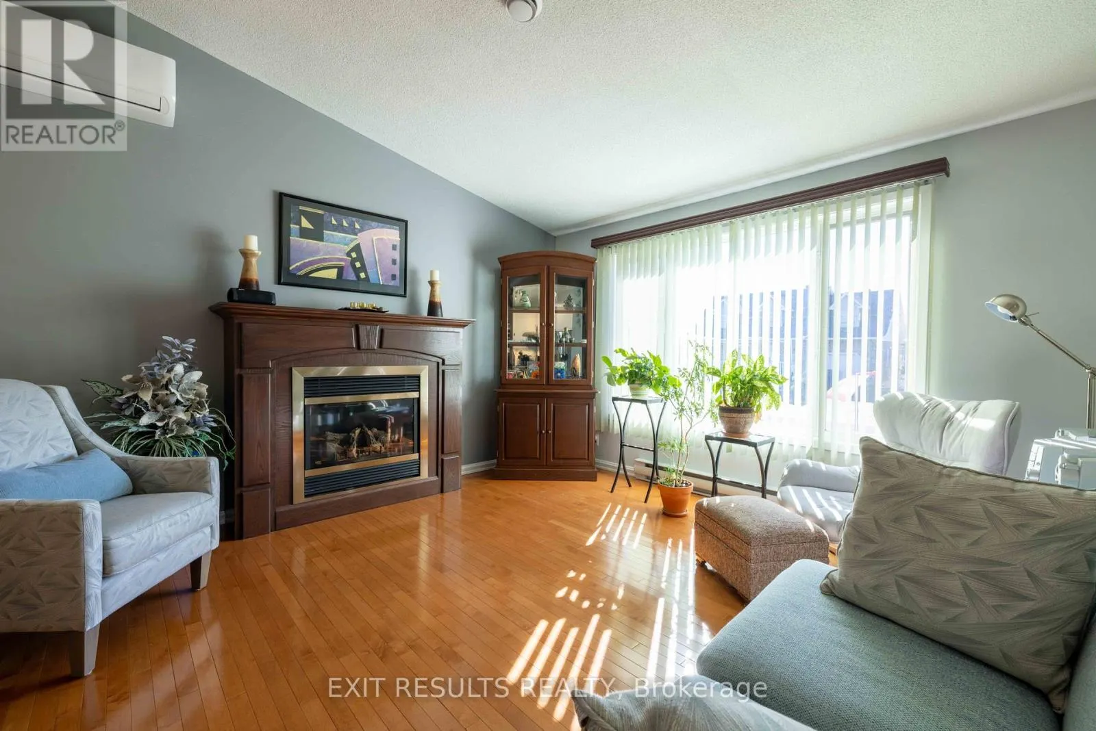 565 BOLT ROAD