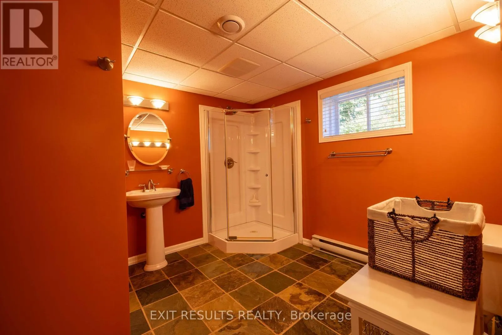 565 BOLT ROAD