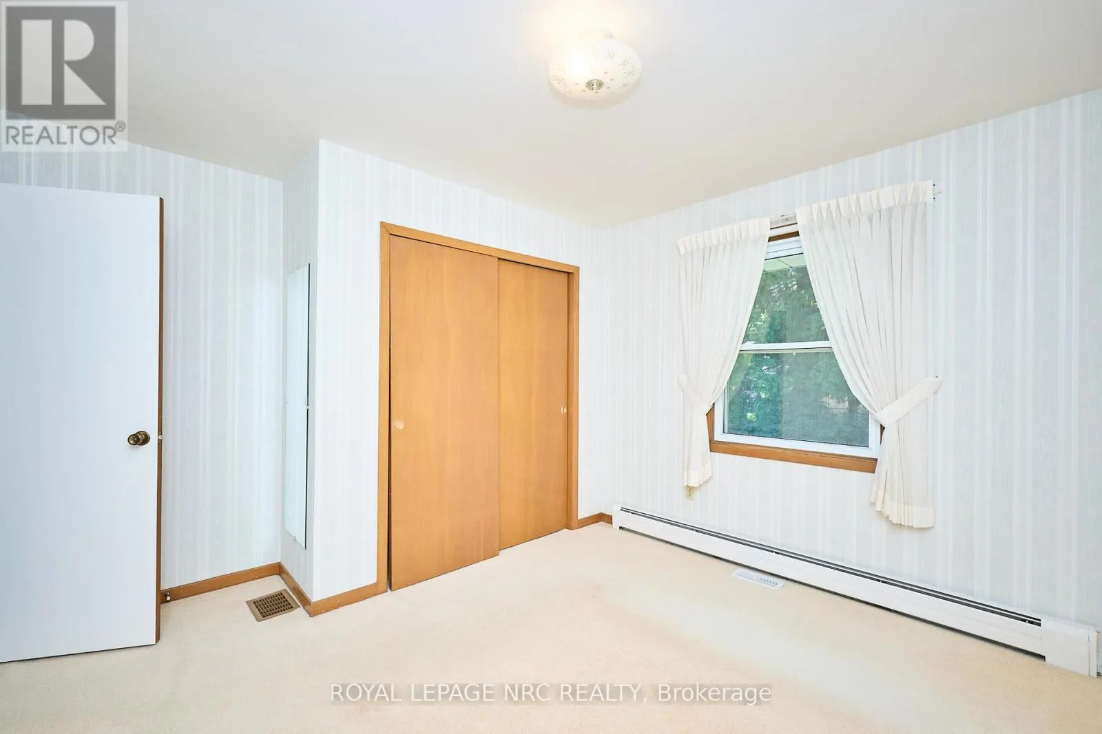 125 DALEVIEW DRIVE