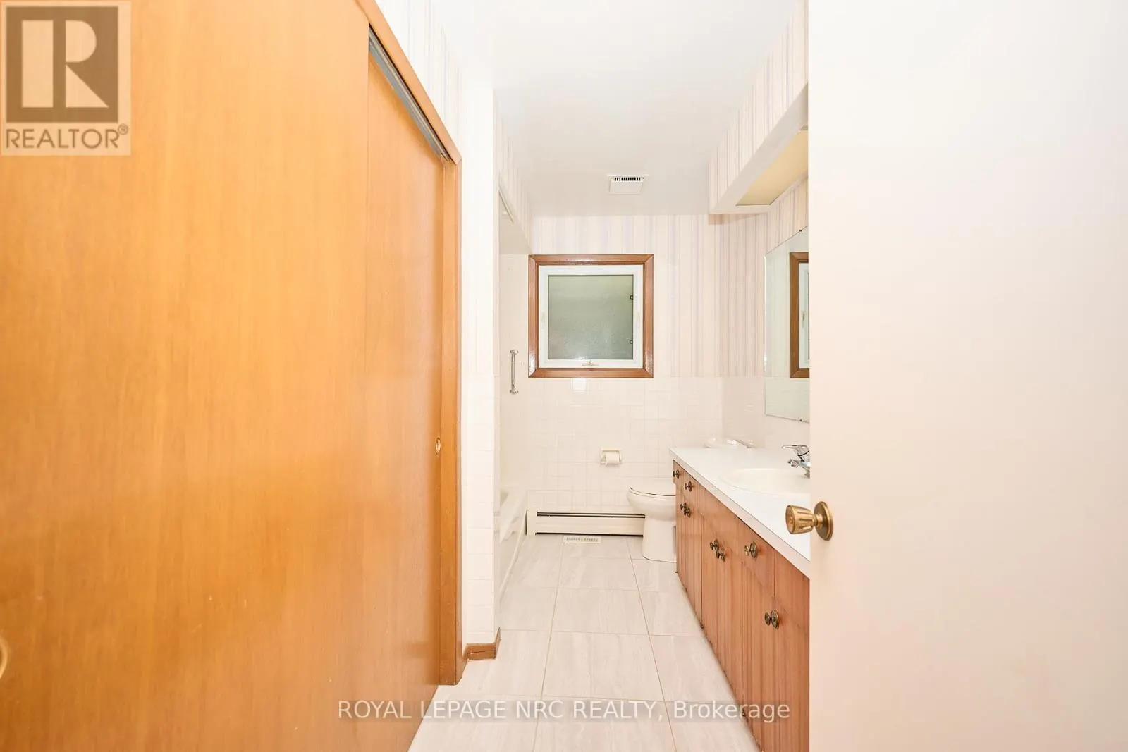 125 DALEVIEW DRIVE