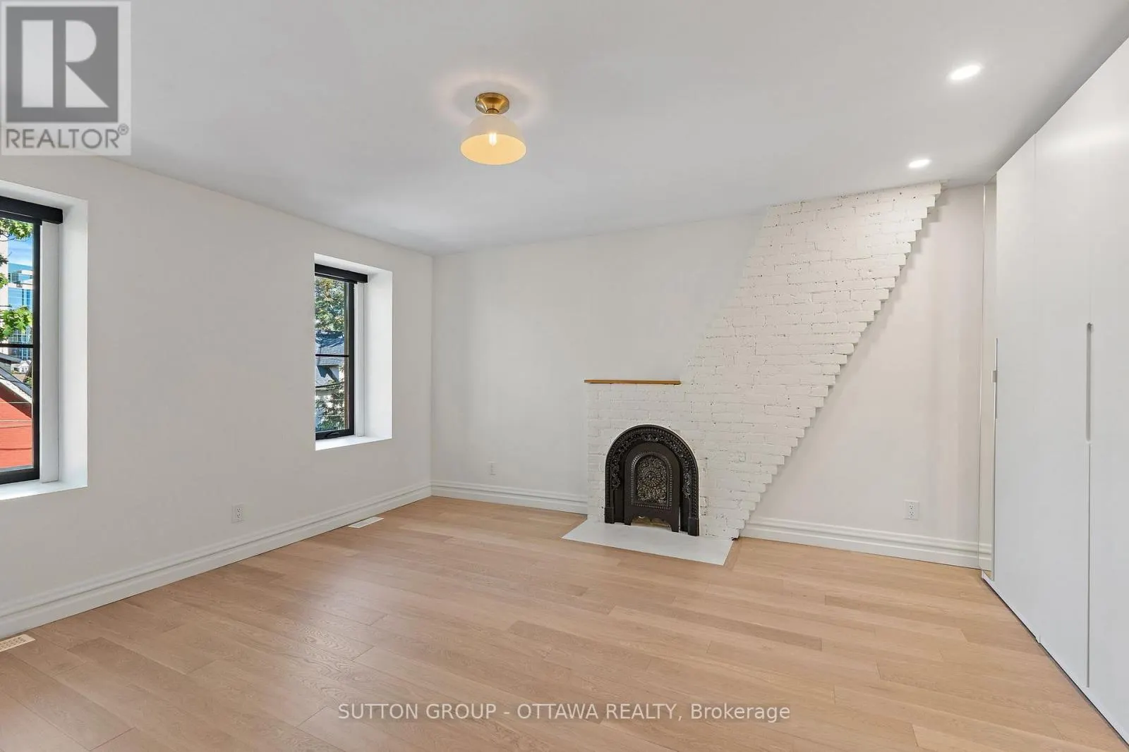 512 COOPER STREET
