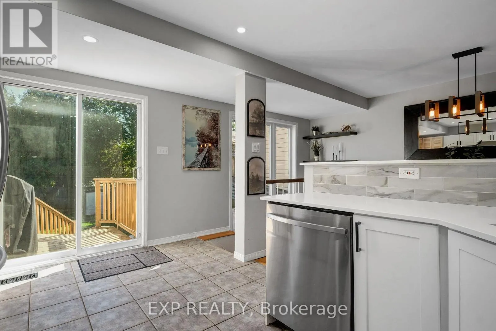 104 CARWOOD CIRCLE
