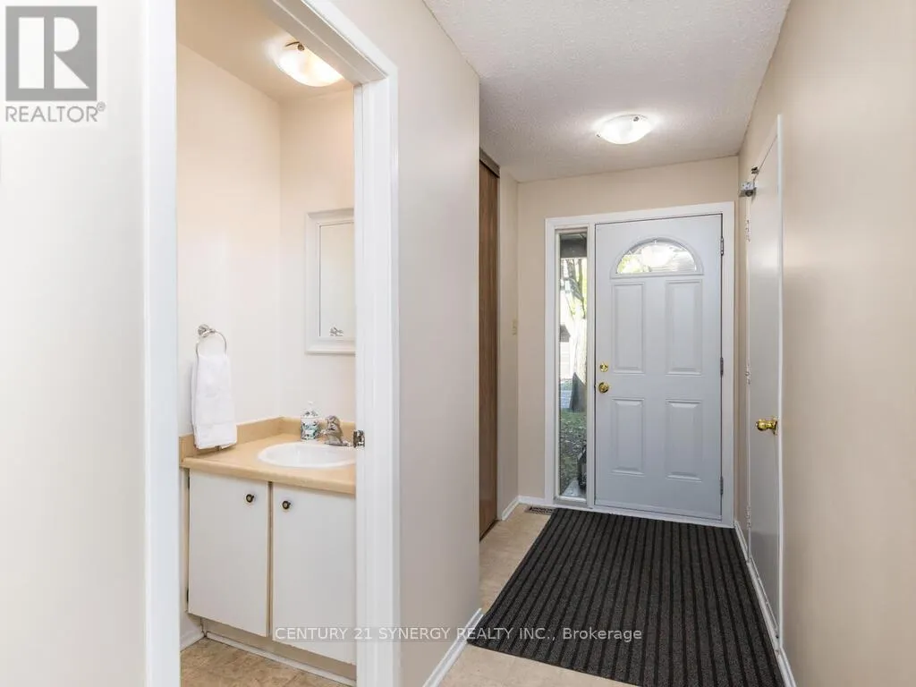 78 CLARKSON CRESCENT