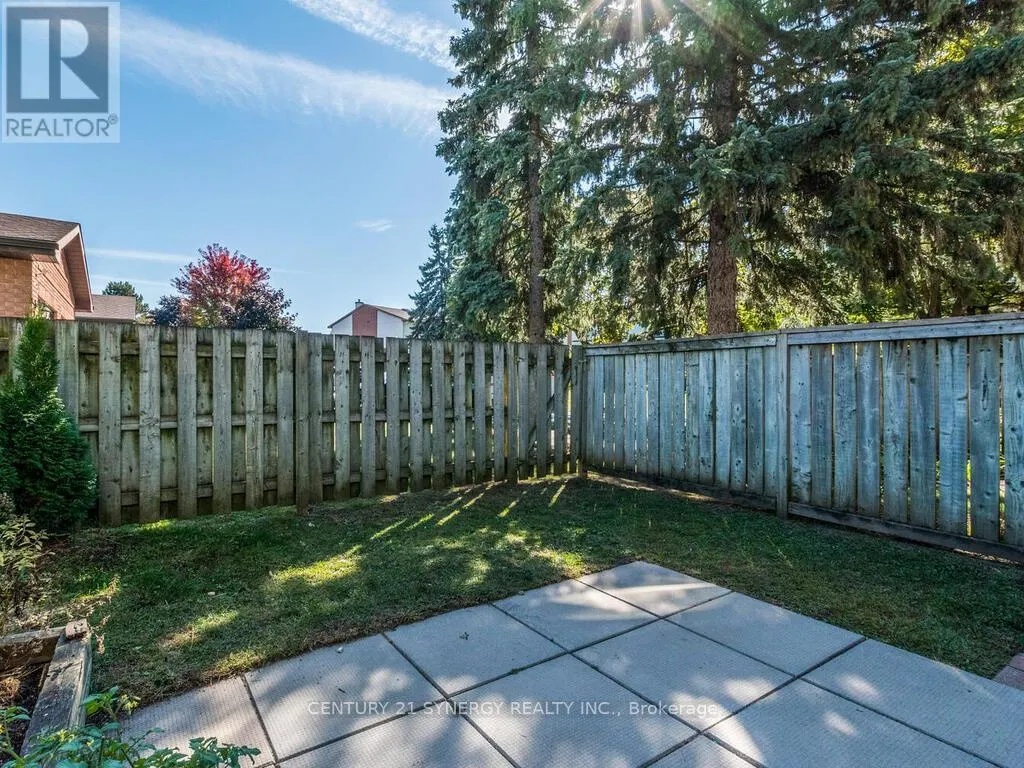 78 CLARKSON CRESCENT