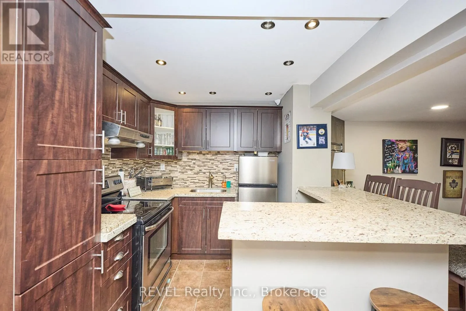 7134 MOUNT FOREST LANE