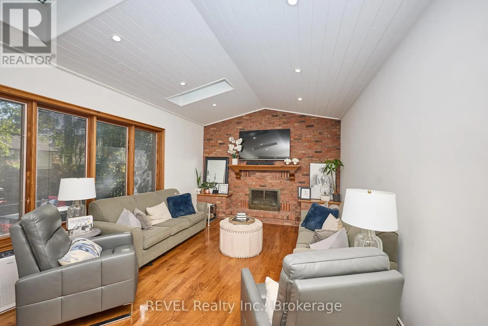 7134 MOUNT FOREST LANE