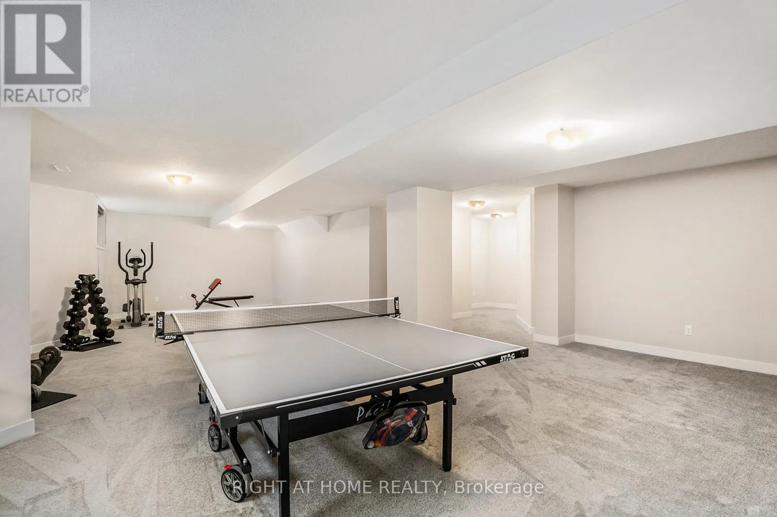 203 OSTERLEY WAY