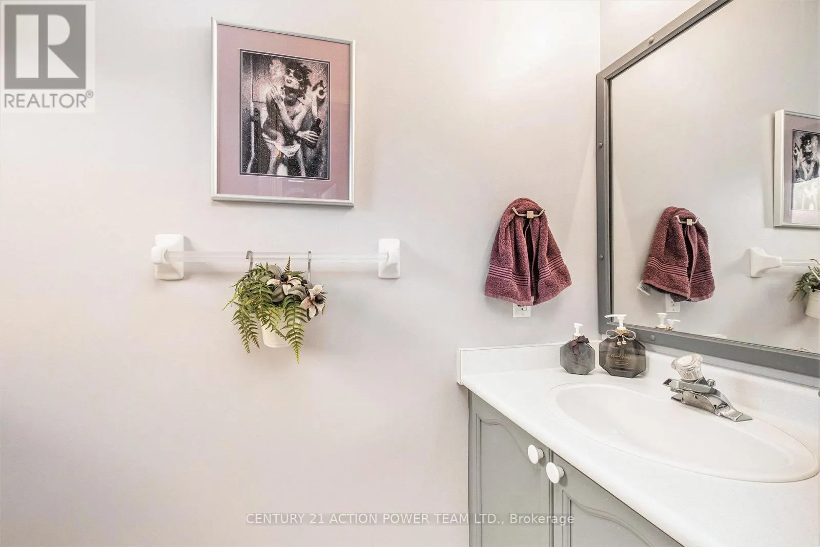 167 GRENADIER WAY
