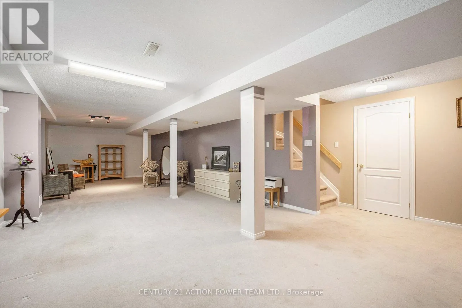 167 GRENADIER WAY