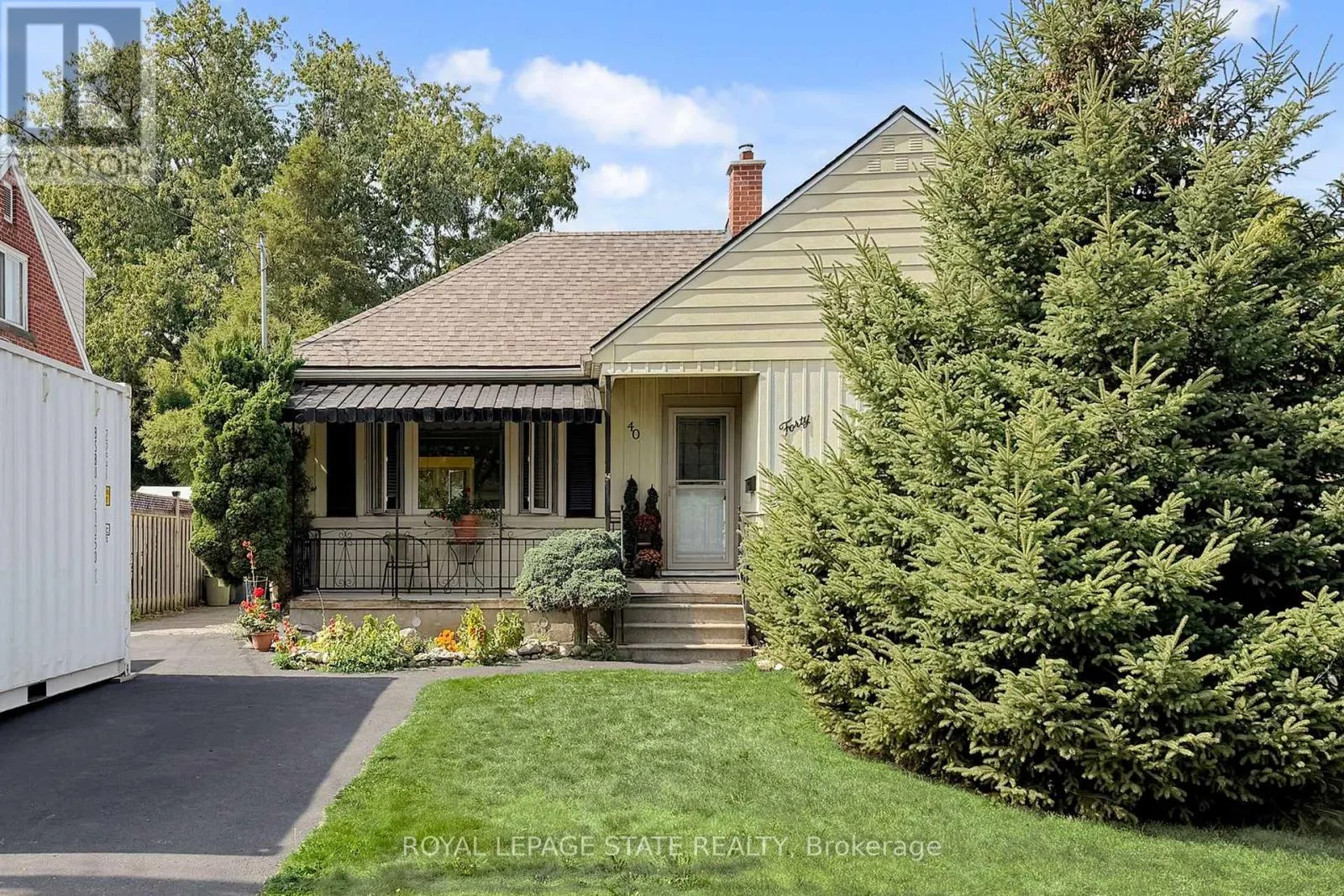 40 GALBRAITH DRIVE