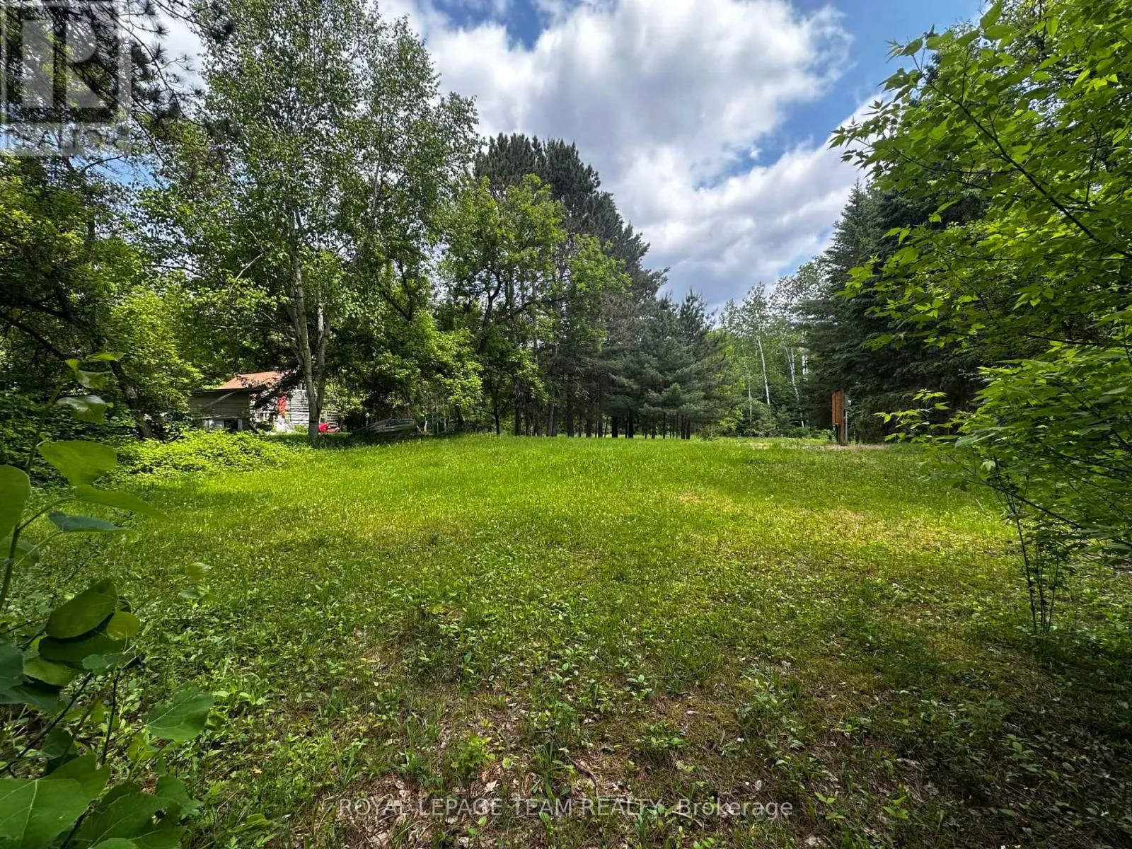 2909 ROUND LAKE ROAD