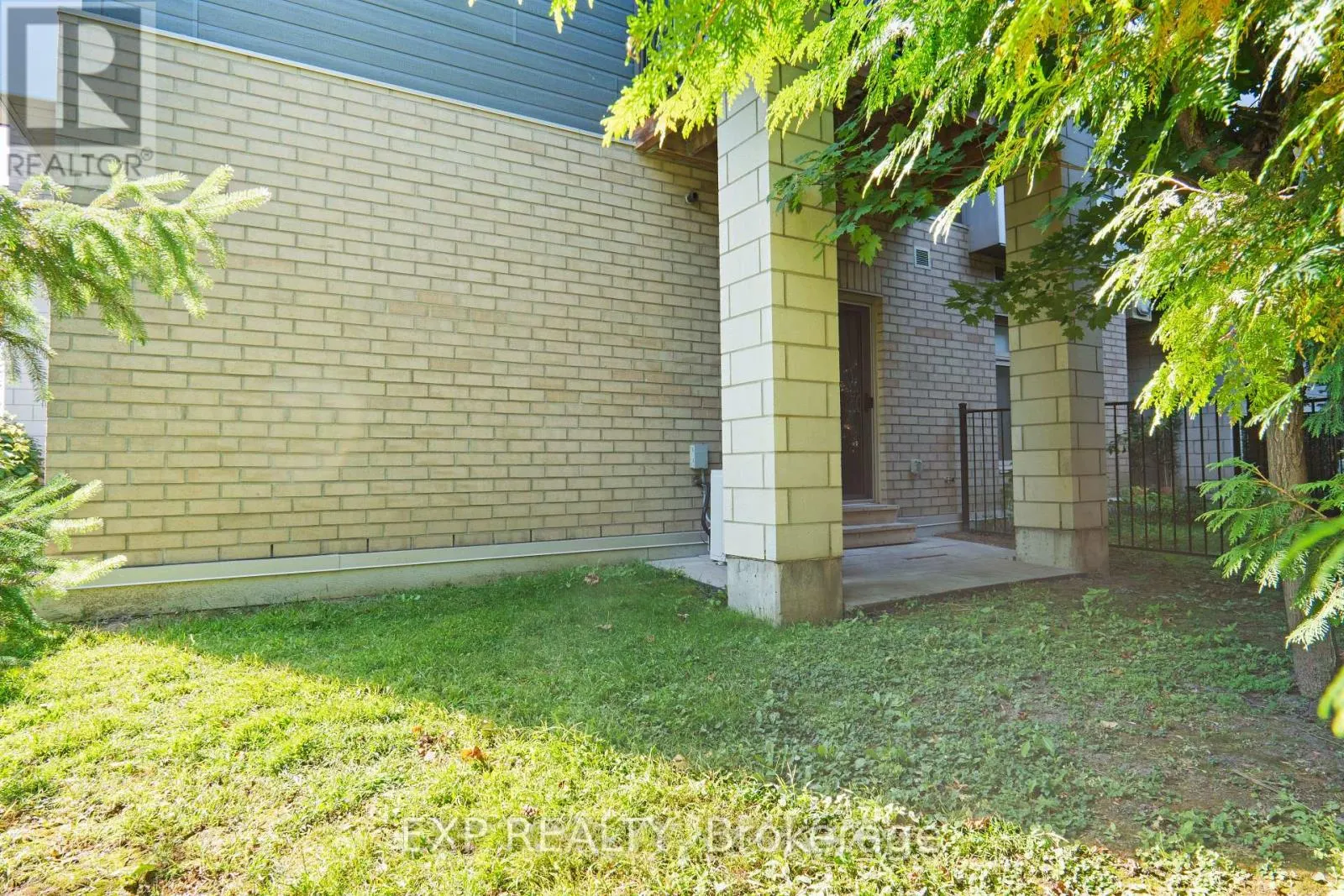 108 - 2785 BASELINE ROAD