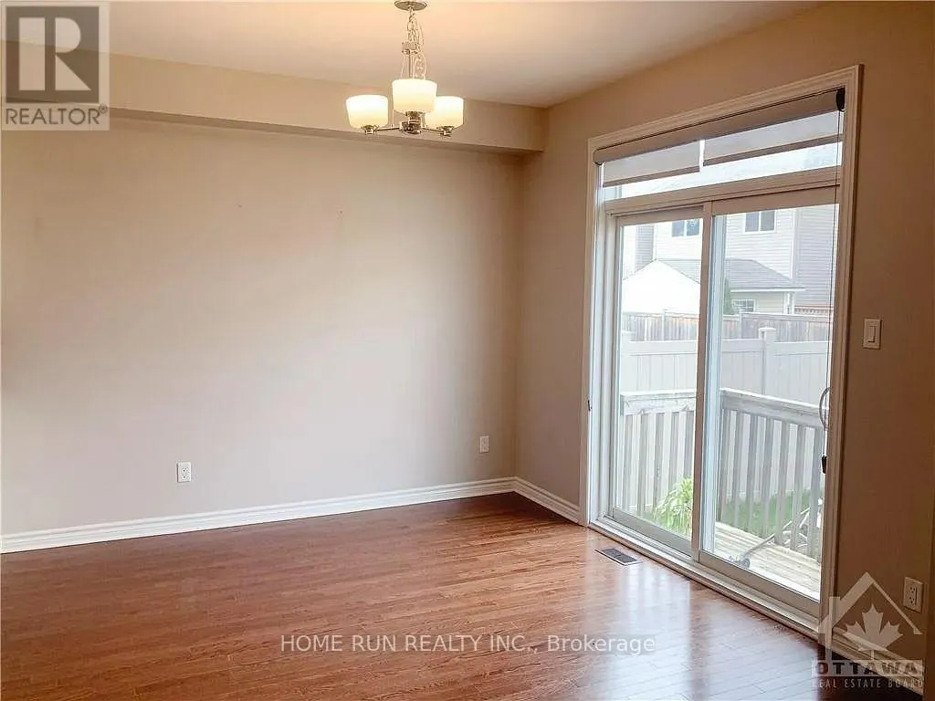 319 BRAMBLING WAY