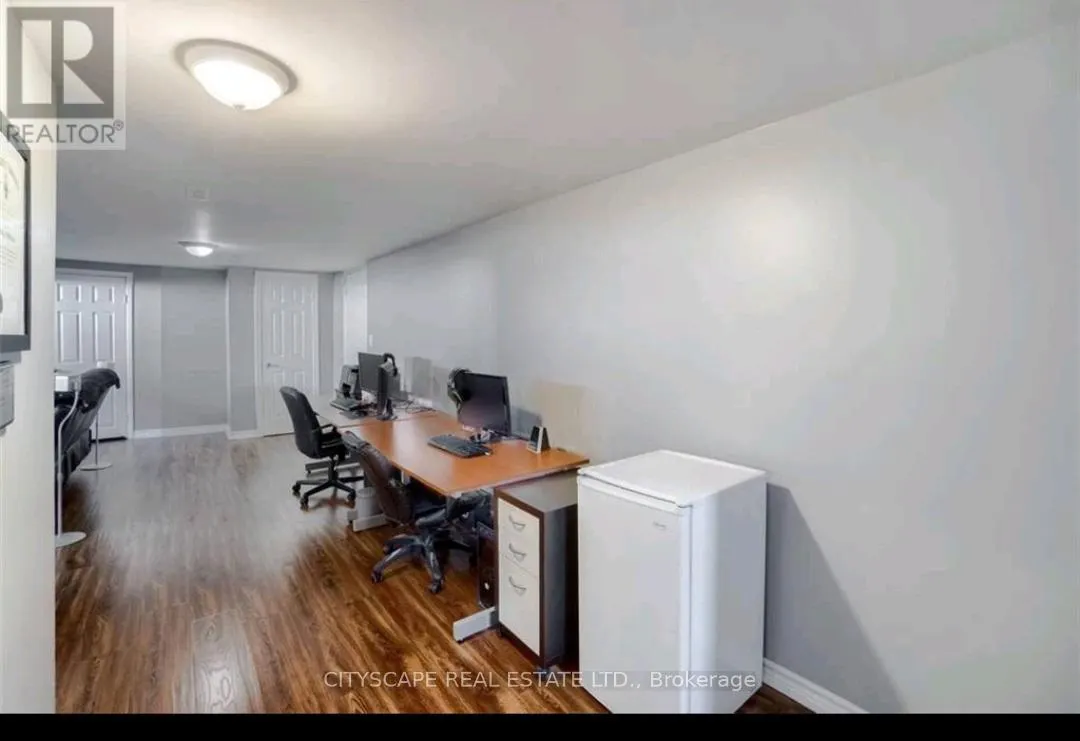 202 EAST 44TH STREET
