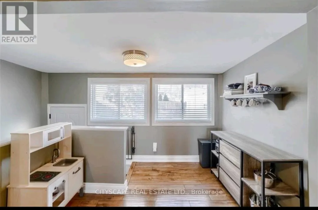 202 EAST 44TH STREET
