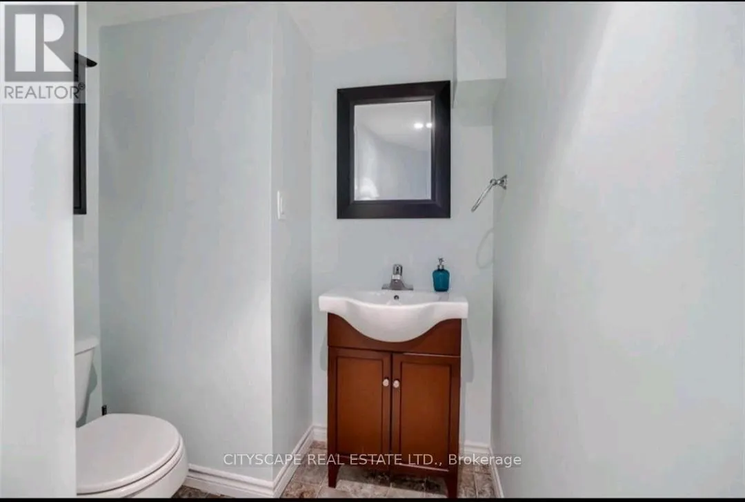 202 EAST 44TH STREET