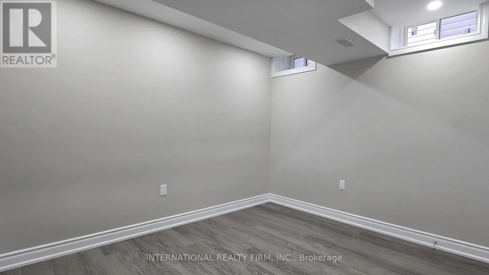 BASEMENT - 21-B HANCOCK CRESCENT
