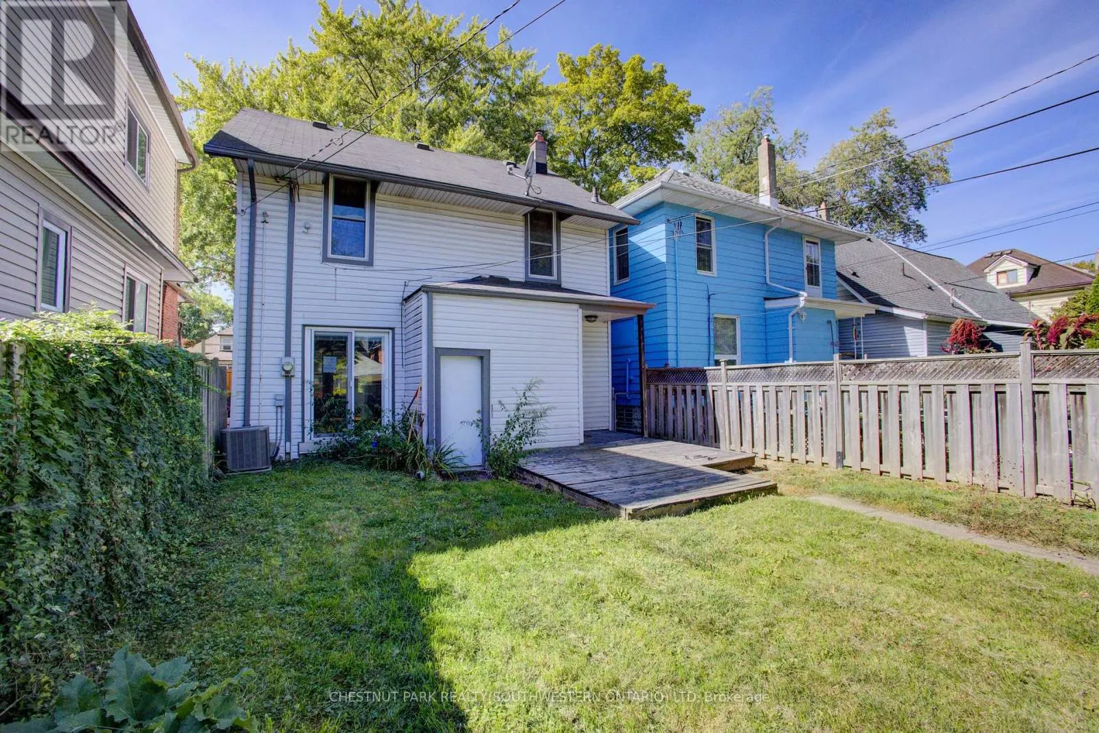 876 HALL AVENUE