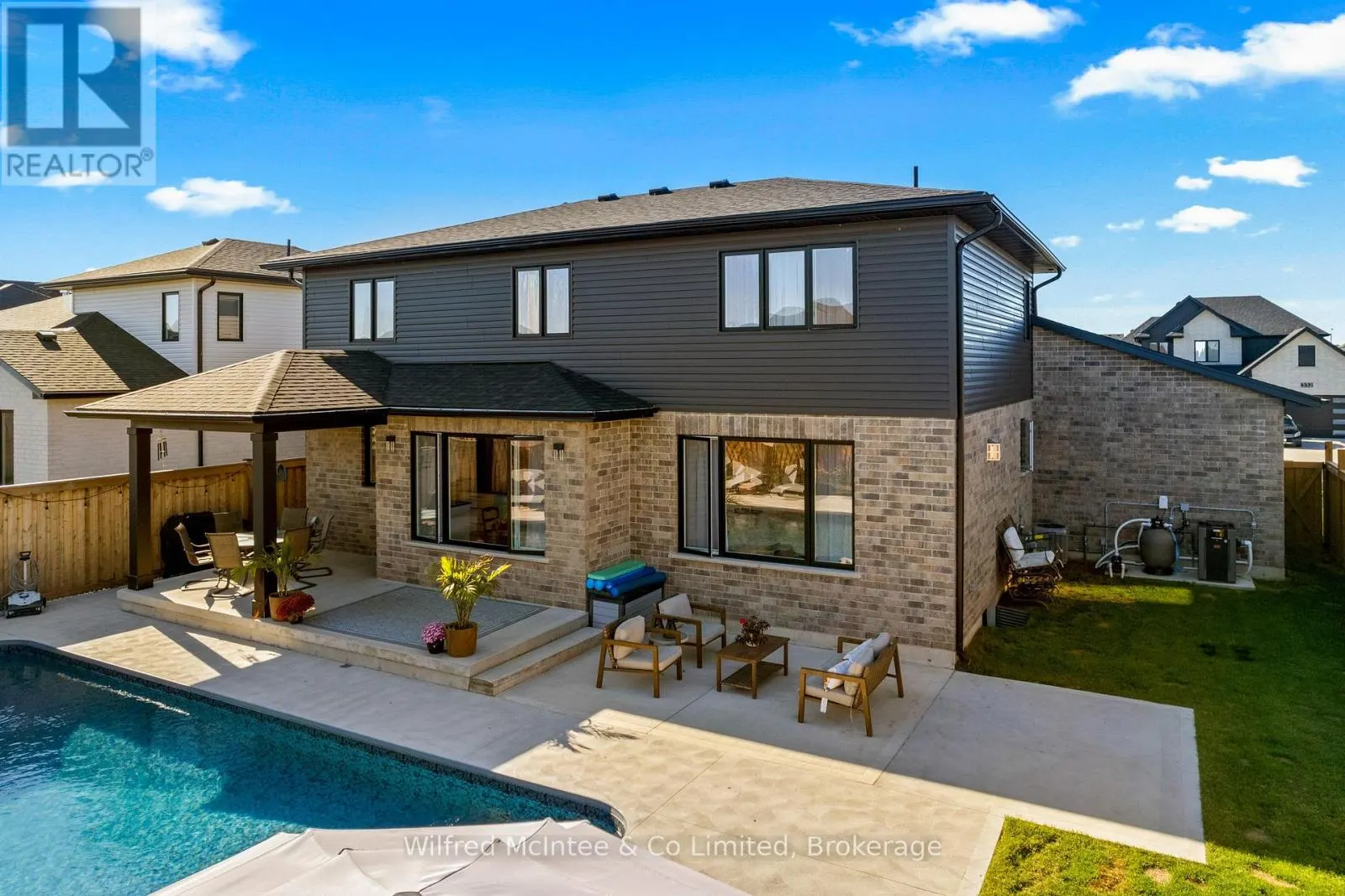 335 DEVONSHIRE ROAD